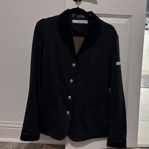 Women's Black Jacket